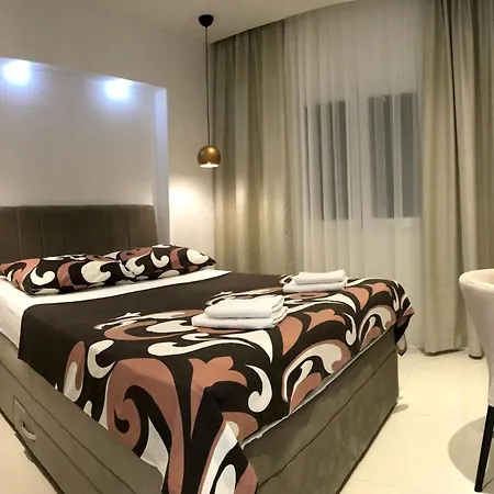 Heated Swimming Pool, Stunning Sea View Terrace A9 Appartamento